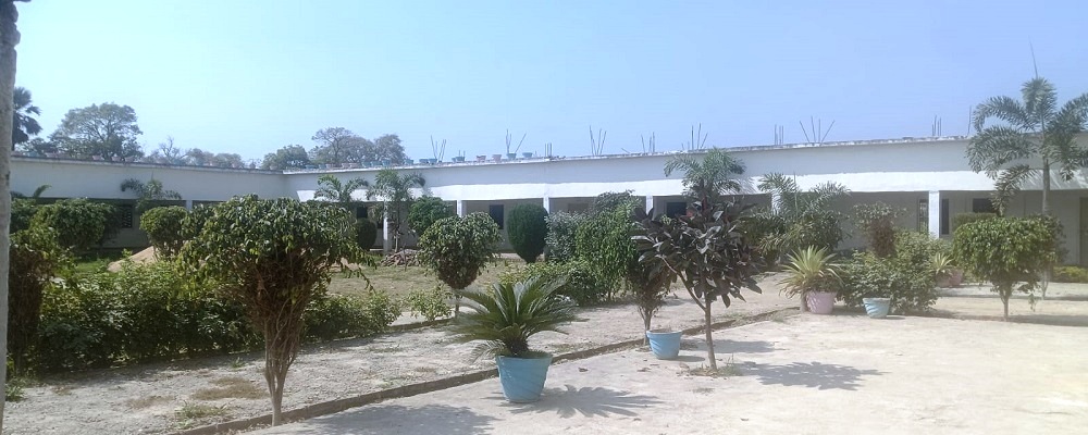 UDAY PRATAP MAHILA MAHAVIDYALAYA, KUTUBPUR, KHETABPUR, GHAZIPUR	