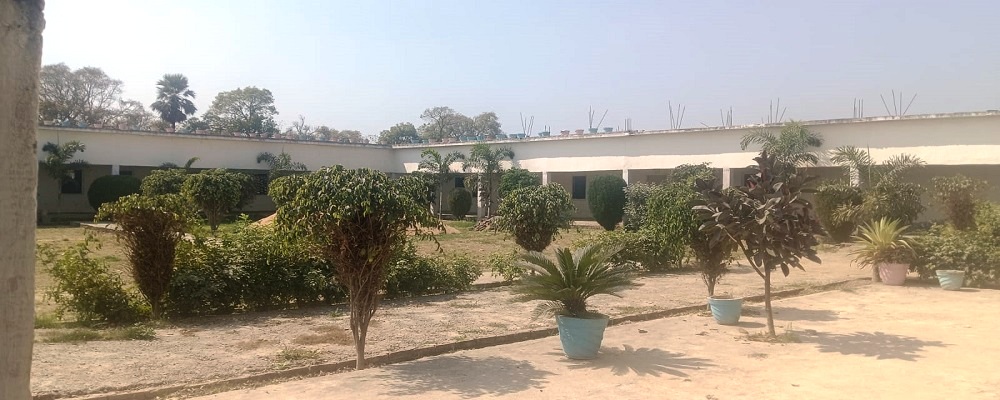 UDAY PRATAP MAHILA MAHAVIDYALAYA, KUTUBPUR, KHETABPUR, GHAZIPUR	